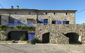 Mas de Guilhaumon côté hameau