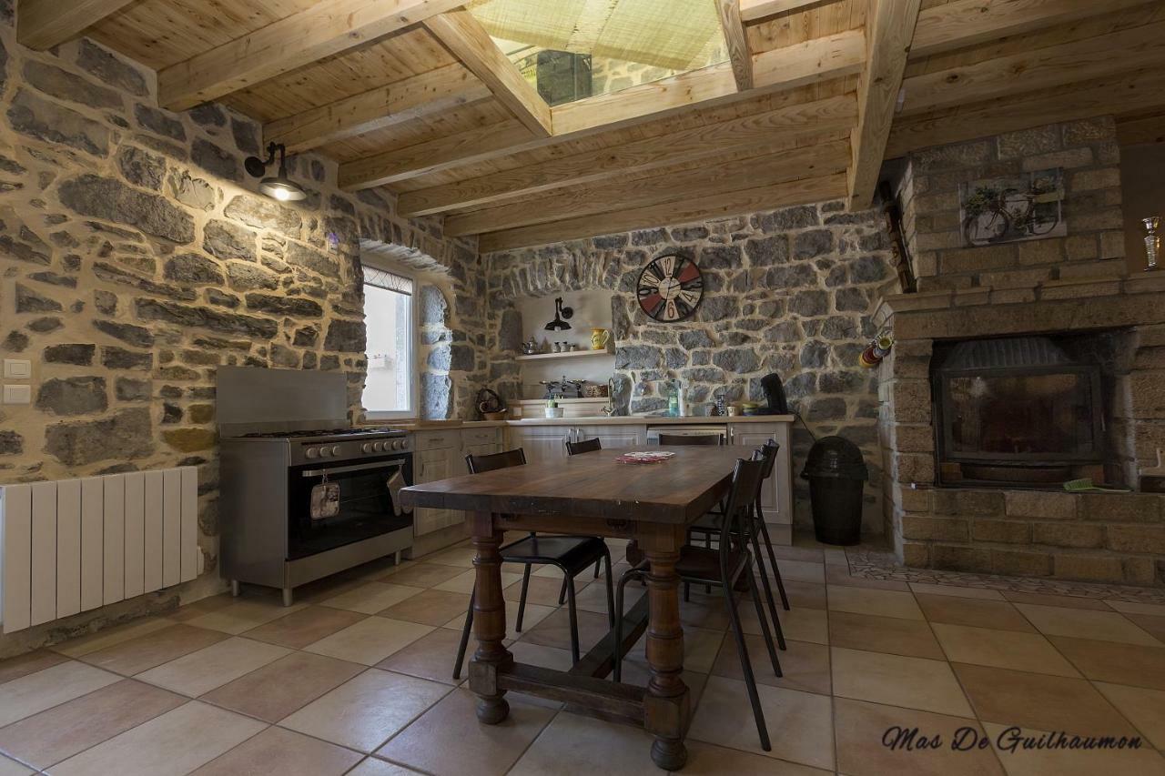 Villa Mas de Guilhaumon côté hameau à Joyeuse Extérieur photo